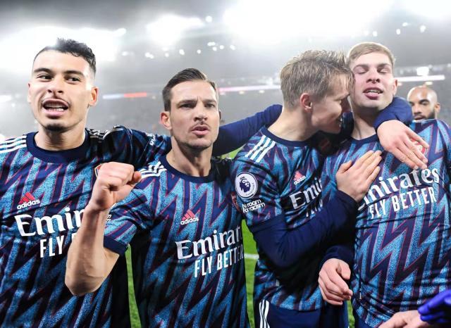 Kaiyun开云中国官网-【夜读】勇士今天有1.564亿美元没有来到多伦多...