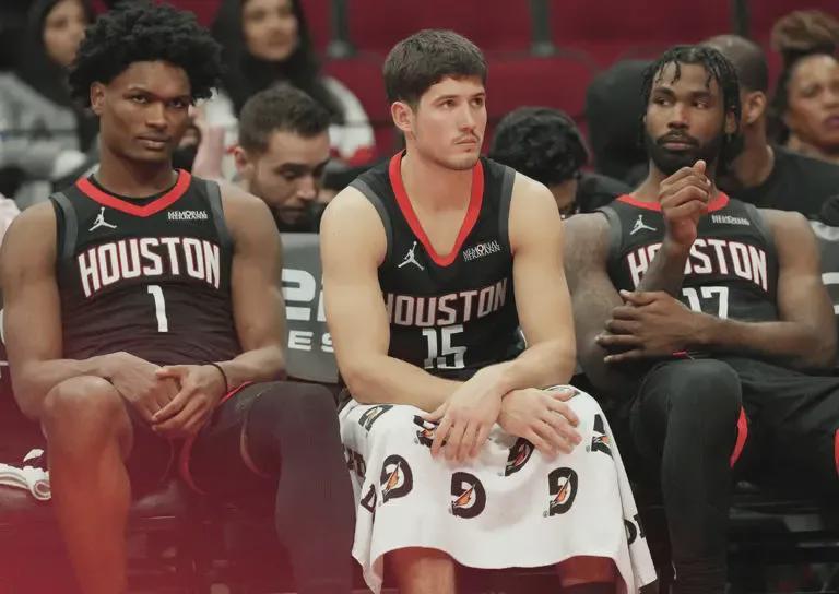 Kaiyun网页版-无缘续约，再见火箭！严重受到心态的影响，你迎来生涯关键节点