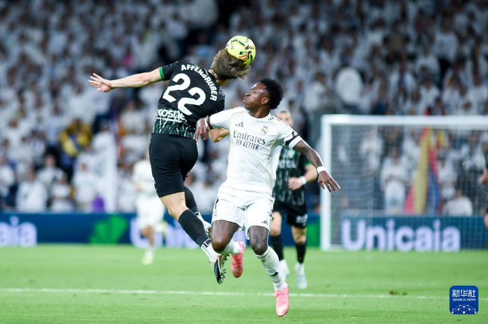 西甲：皇马胜埃尔切|皇家马德里队|古斯塔沃|新华社|埃尔切队|西班牙足球甲级联赛_新浪体育_新浪新闻