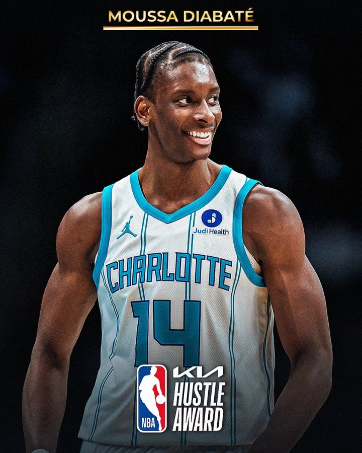 拼命三郎!NBA常规赛最佳拼搏奖:黄蜂前锋迪亚巴特!